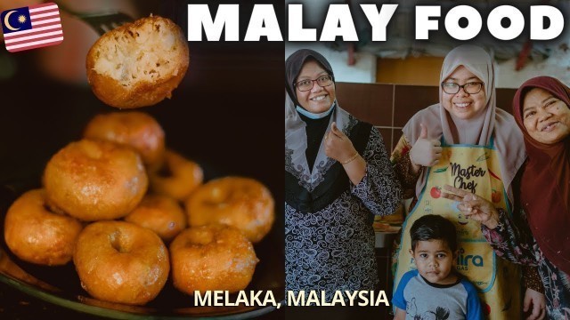 'Mouthwatering MALAY Food in MELAKA Malaysia | HALAL Food in Melaka Street Food in MALAYSIA'