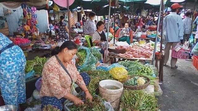 'Asian Wet Market -A Few People Come To Buy Fresh Food During Corona virus Crisis- Kandal Market'