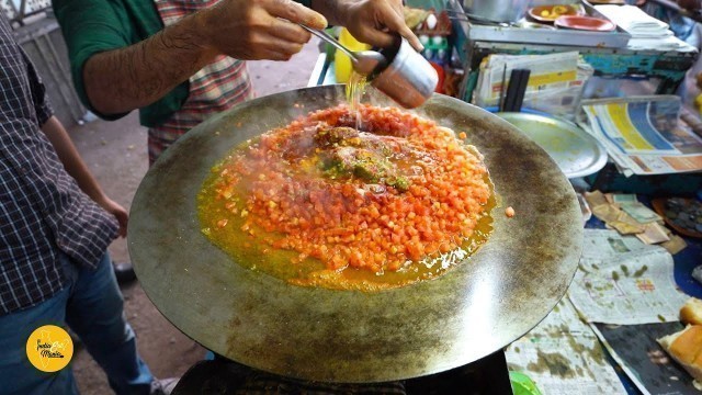 'HUGE 20 Eggs Tomato Bhurji Making Rs. 35/- Only l Bharuch Street Food'