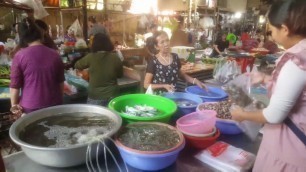 'Asian Market Food - People And Foods In Deum Ampel Market - Cambodia Part 4'