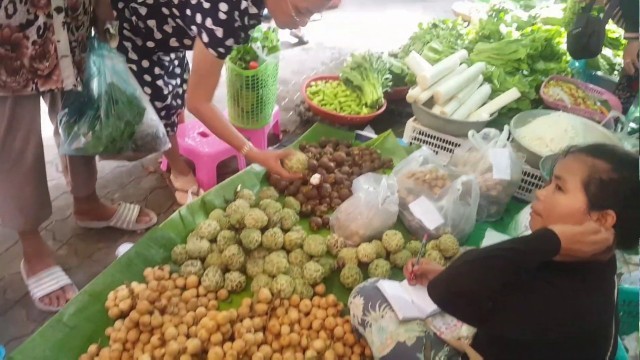 'Cambodian Street Food - Fresh Foods In Market - People And Activities'