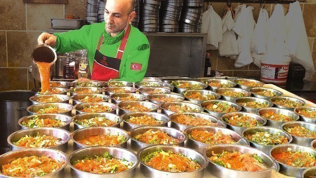 'BEST STREET FOOD IN GAZIANTEP, TURKEY - HOW TO MAKE BAKLAVA + BEST LAMB KEBABS IN TURKEY'