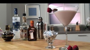 'French Kiss Cocktail Recipe | Happiest Hour'