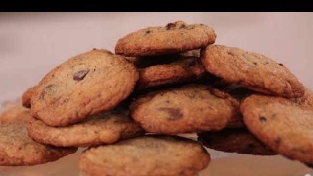 'How I Met Your Mother\'s Sumbitch Cookies Recipe |  Chocolate, Peanut Butter, Caramel | Eat the Trend'