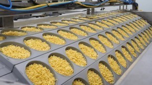 '놀랍습니다! 압도적인 라면공장의 최상급 재료로 만드는 라면 생산과정 Amazing ramen making process in korean instant noodle factory'
