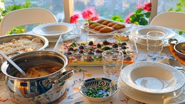 'Ramadan Turkish Iftar Menu: Ottoman Lentil Soup / Kofta With Potato Yogurt / Walnut Dessert'