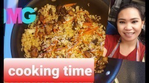 'A DAY IN AMERICA:Cooking fried rice with Meat | Inday EngEng'