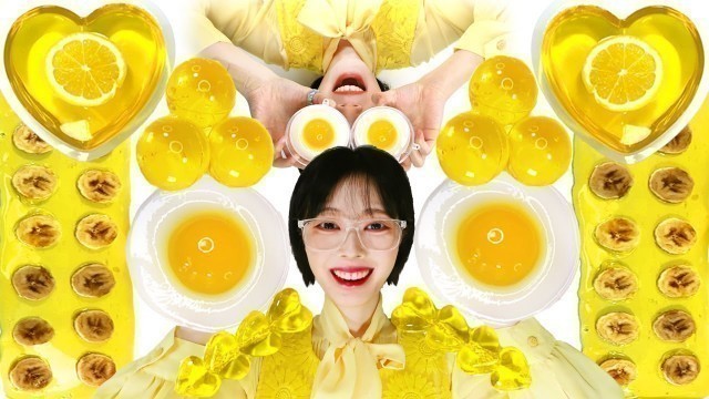 'Yellow Food Dessert MUKBANG CHALLENGE Eating Only One Color 노란색 음식 디저트 먹방 LEMON BANANA EGG JELLY'